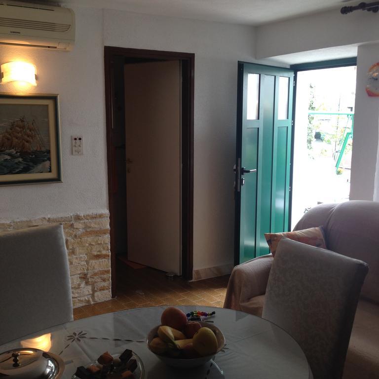 Old Fisherman House Kastela Exterior photo