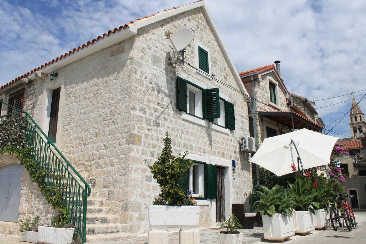 Old Fisherman House Kastela Exterior photo